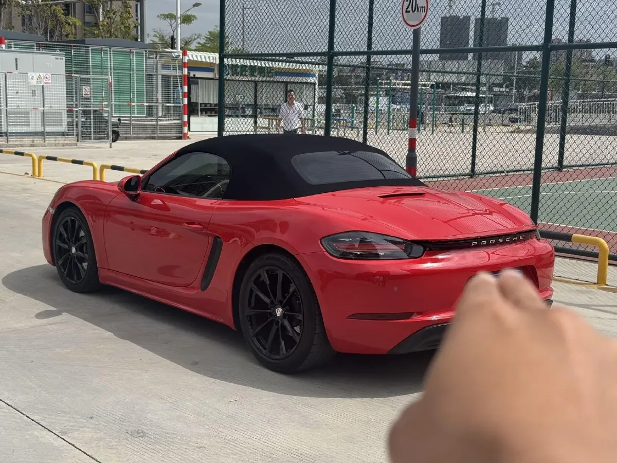 2020 Porsche 718 2.0T 250HP H4 7DCT,autocango,china used car exporter,china ev exporter,chinese used car exporter,chinese used ev exporter