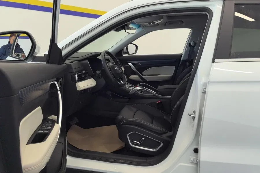 2022 Geely Azkarra 1.8T 184HP L4 7DCT,autocango,china used car exporter,china ev exporter,chinese used car exporter,chinese used ev exporter