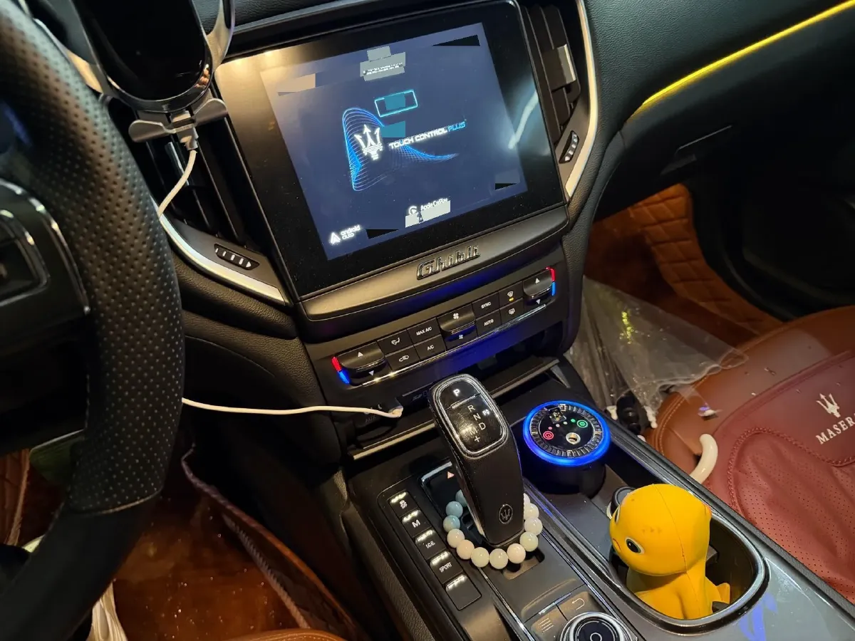 2018 Maserati Ghibli 3.0T 350HP V6 8AT,autocango,china used car exporter,china ev exporter,chinese used car exporter,chinese used ev exporter