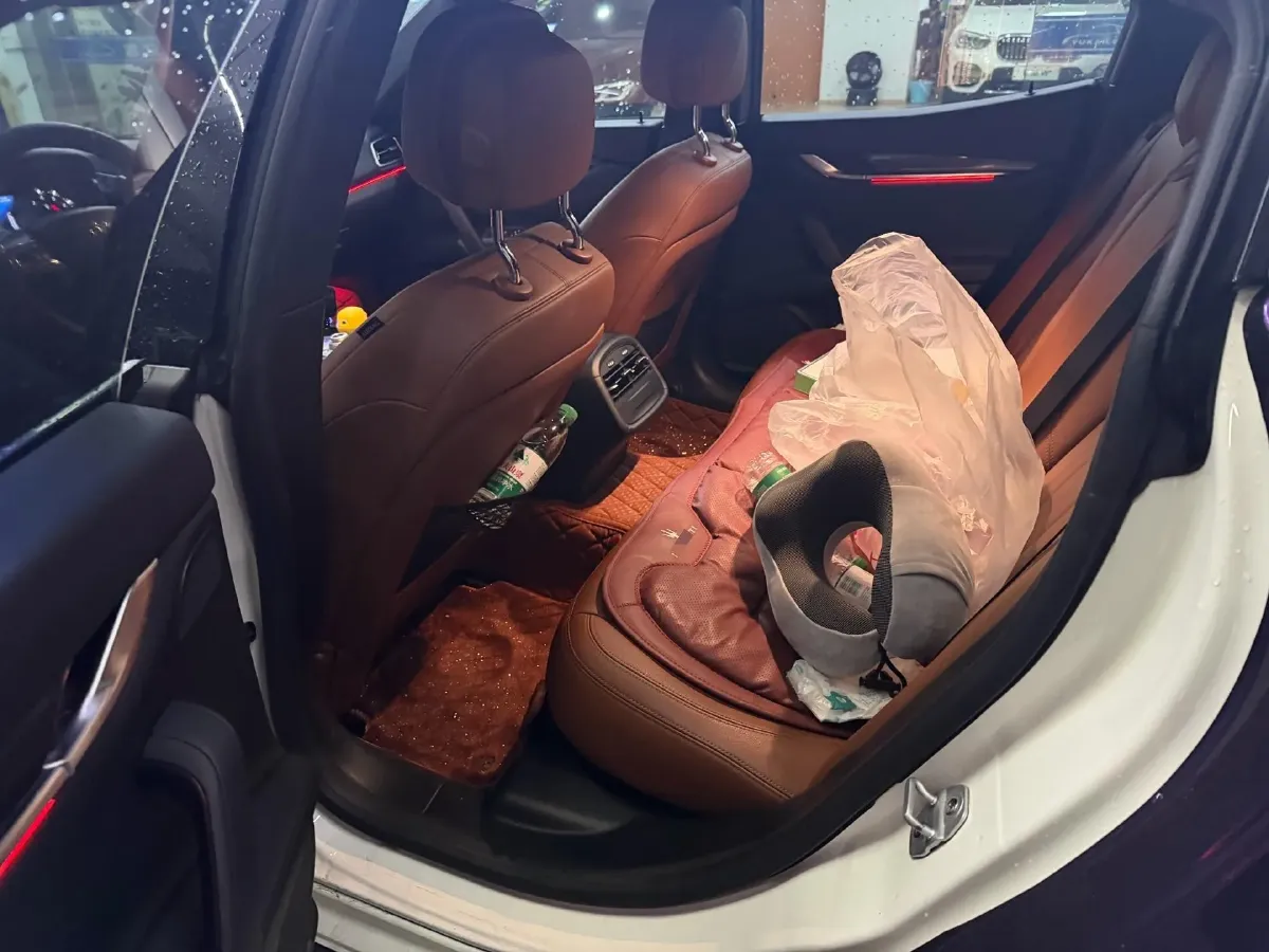 2018 Maserati Ghibli 3.0T 350HP V6 8AT,autocango,china used car exporter,china ev exporter,chinese used car exporter,chinese used ev exporter