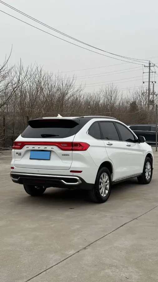 2021 Haval M6 1.5T 150HP L4 7DCT,autocango,china used car exporter,china ev exporter,chinese used car exporter,chinese used ev exporter