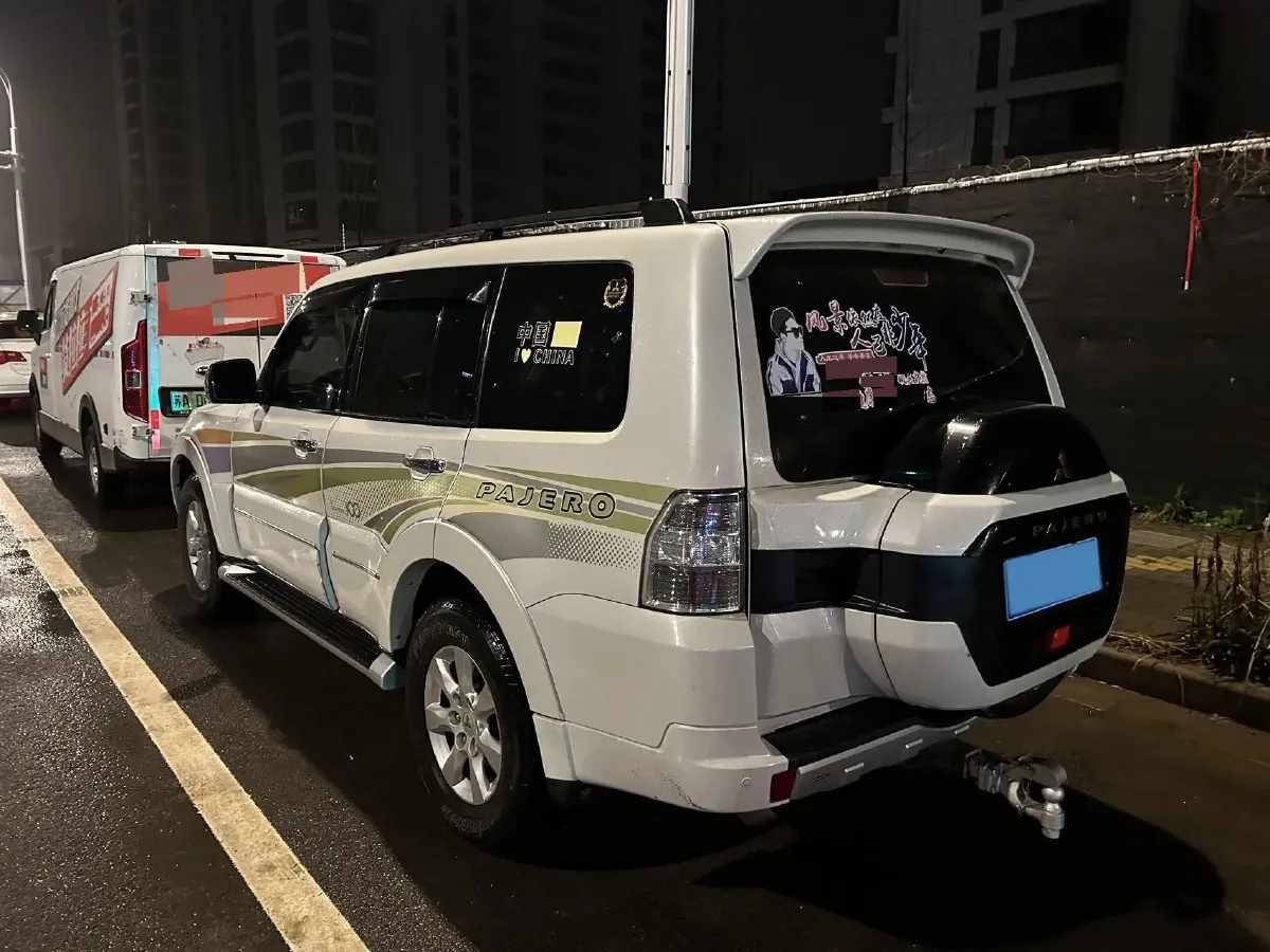 2018 Mitsubishi Pajero 3.0L 174HP V6 5AT,autocango,china used car exporter,china ev exporter,chinese used car exporter,chinese used ev exporter