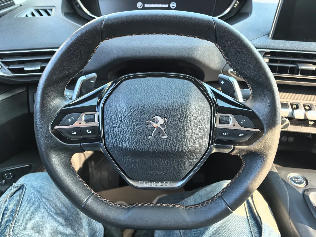 2017 Peugeot 5008 1.6T 167HP L4 6AT,autocango,china used car exporter,china ev exporter,chinese used car exporter,chinese used ev exporter