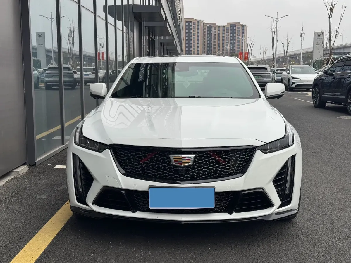2020 Cadillac CT5 2.0T 237HP L4 10AT,autocango,china used car exporter,china ev exporter,chinese used car exporter,chinese used ev exporter
