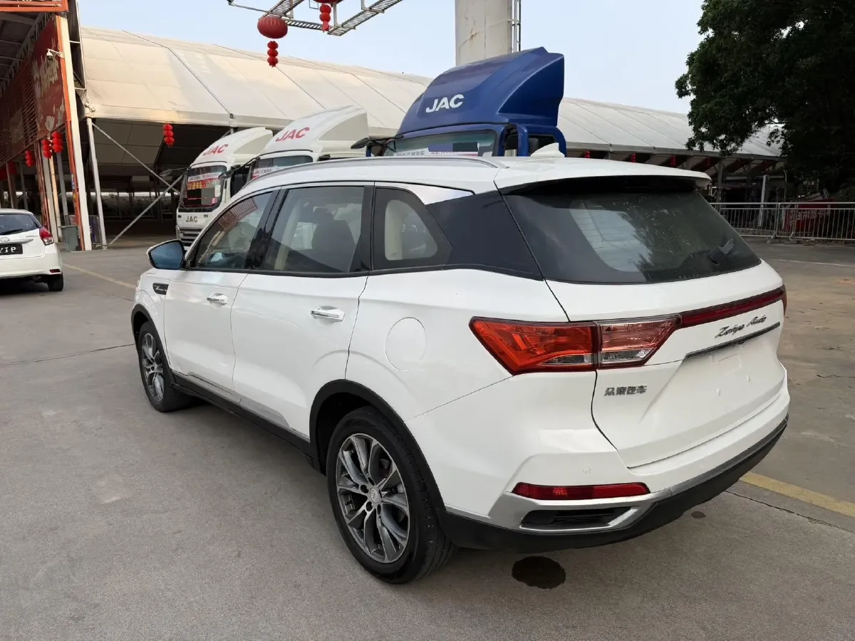 2018 Zotye T500 1.5T 156HP L4 6AT,autocango,china used car exporter,china ev exporter,chinese used car exporter,chinese used ev exporter