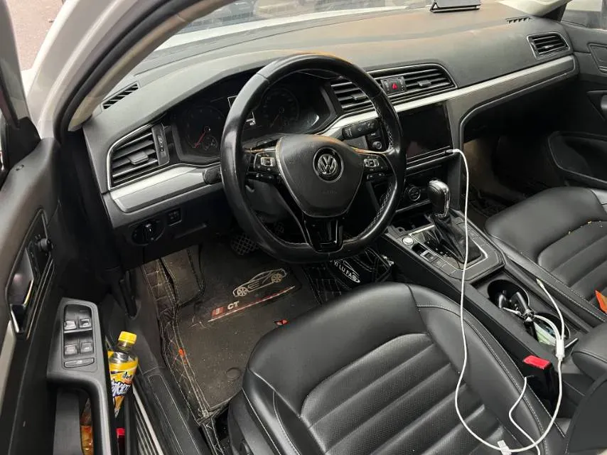 2019 Volkswagen Passat 1.4T 150HP L4 7DCT,autocango,china used car exporter,china ev exporter,chinese used car exporter,chinese used ev exporter