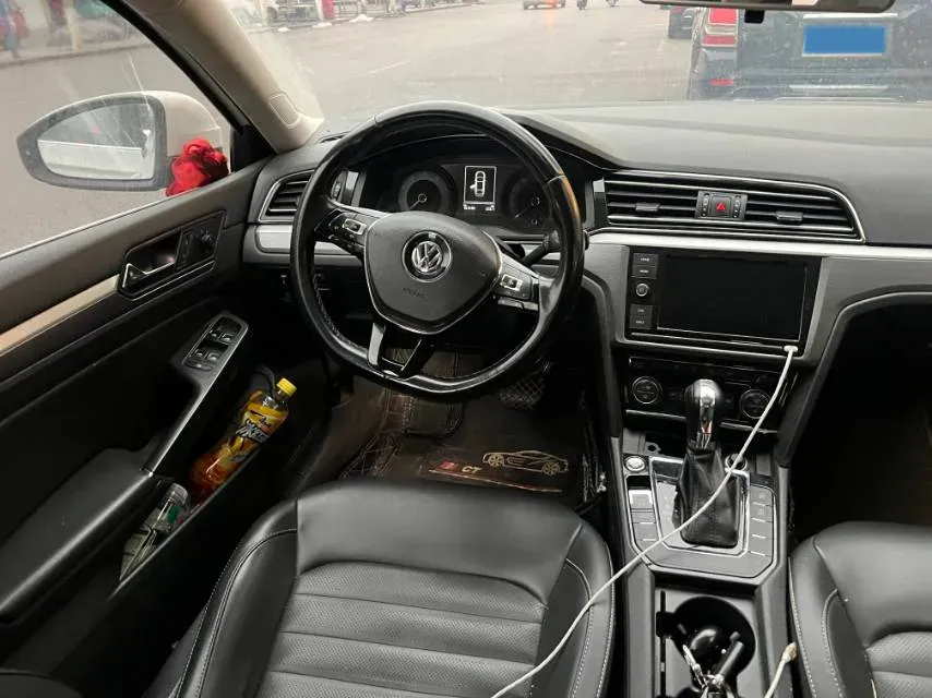 2019 Volkswagen Passat 1.4T 150HP L4 7DCT,autocango,china used car exporter,china ev exporter,chinese used car exporter,chinese used ev exporter