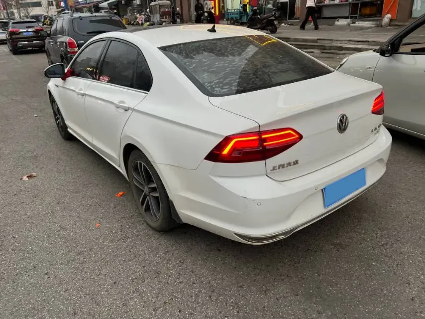 2019 Volkswagen Passat 1.4T 150HP L4 7DCT,autocango,china used car exporter,china ev exporter,chinese used car exporter,chinese used ev exporter