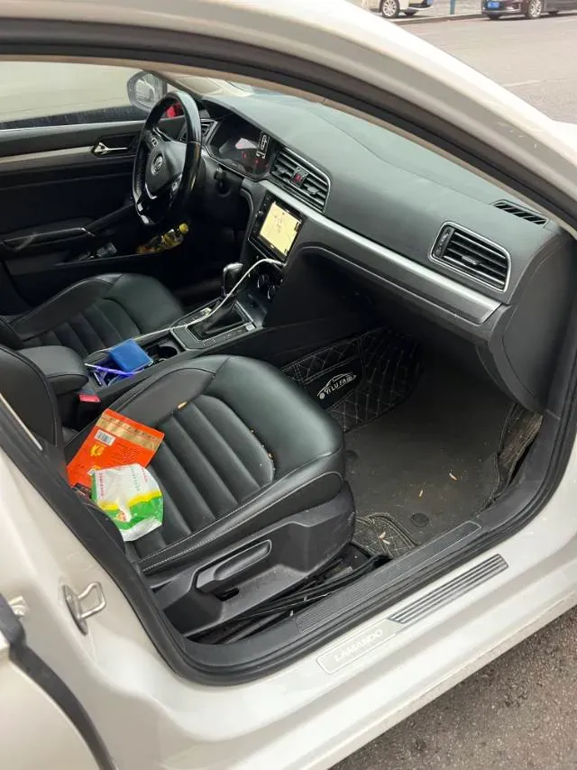 2019 Volkswagen Passat 1.4T 150HP L4 7DCT,autocango,china used car exporter,china ev exporter,chinese used car exporter,chinese used ev exporter