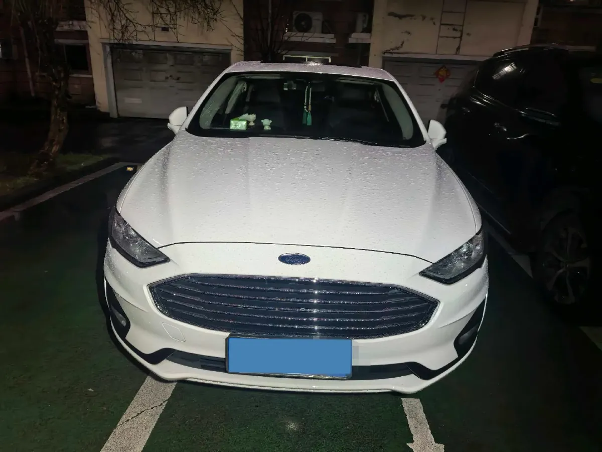 2020 Ford Mondeo 1.5T 182HP L4 6AT,autocango,china used car exporter,china ev exporter,chinese used car exporter,chinese used ev exporter