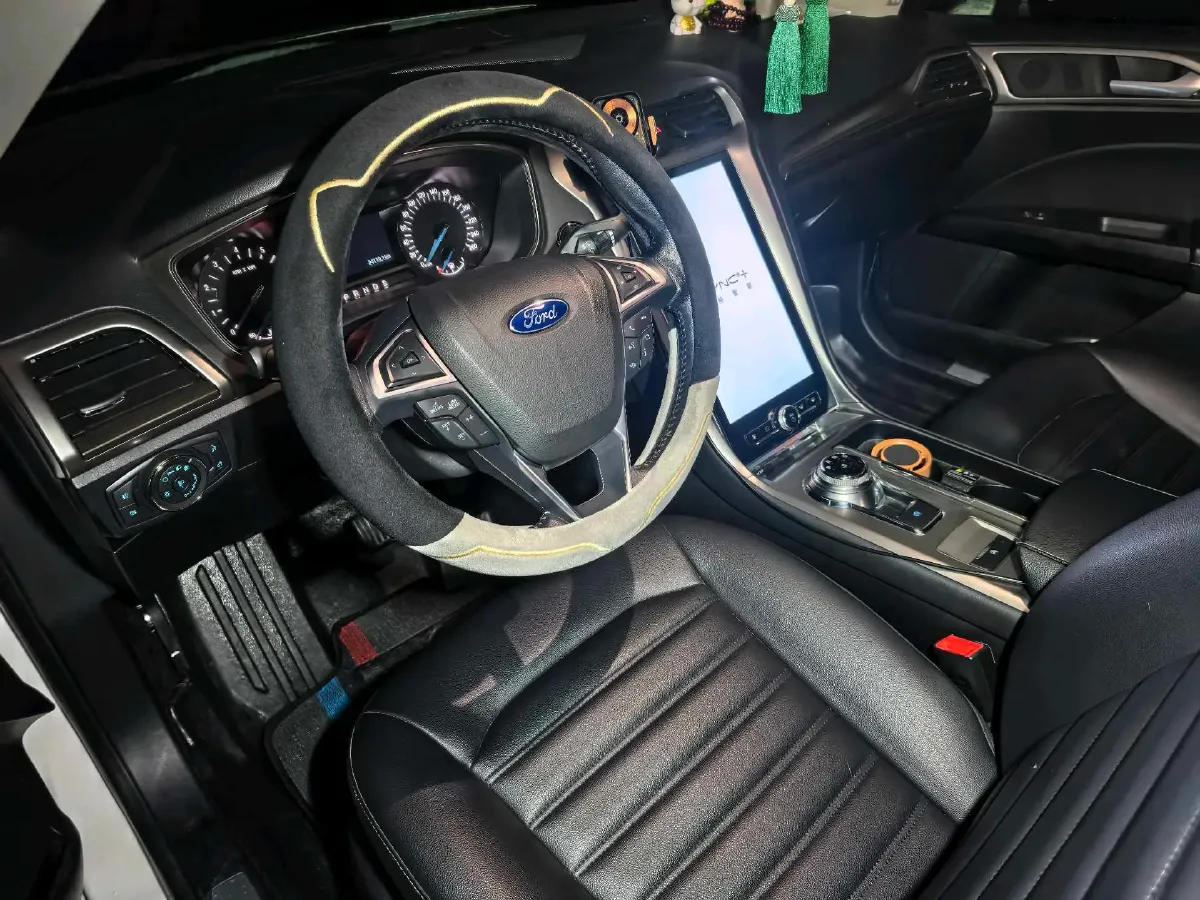 2020 Ford Mondeo 1.5T 182HP L4 6AT,autocango,china used car exporter,china ev exporter,chinese used car exporter,chinese used ev exporter