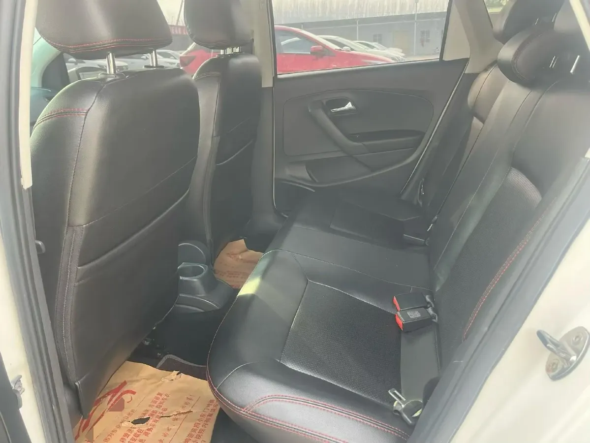 2016 Volkswagen Polo 1.4L 90HP L4 6AT,autocango,china used car exporter,china ev exporter,chinese used car exporter,chinese used ev exporter