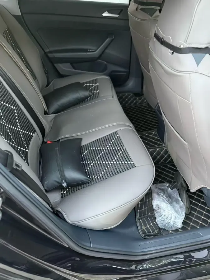 2025 Ruichi Auto EC75 BEV 41.85KWH,autocango,china used car exporter,china ev exporter,chinese used car exporter,chinese used ev exporter