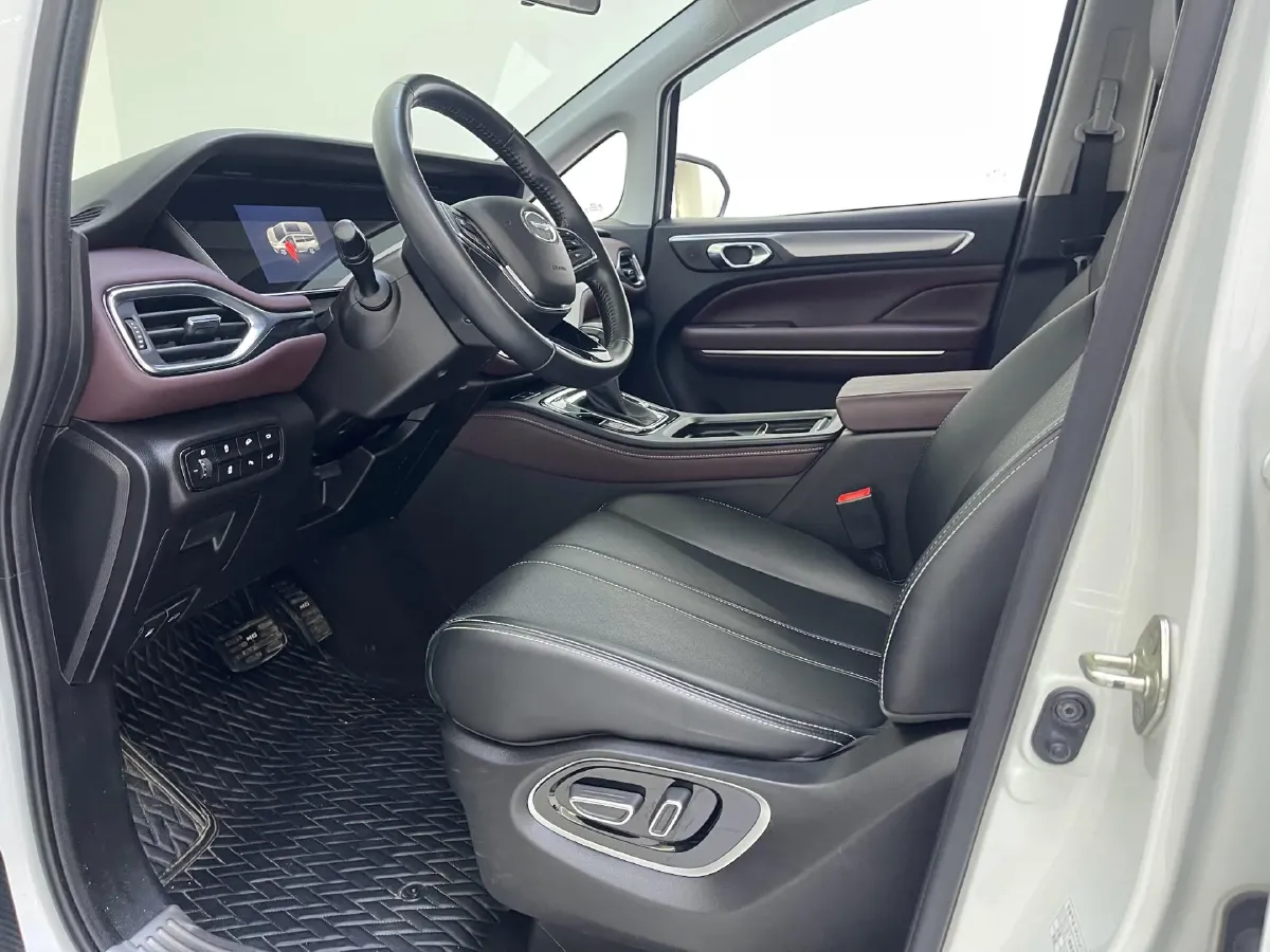 2021 GAC Trumpchi M6 1.5T 169HP L4 6AT,autocango,china used car exporter,china ev exporter,chinese used car exporter,chinese used ev exporter