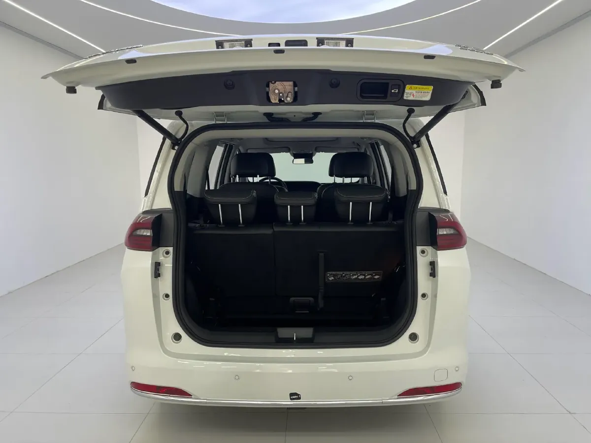 2021 GAC Trumpchi M6 1.5T 169HP L4 6AT,autocango,china used car exporter,china ev exporter,chinese used car exporter,chinese used ev exporter