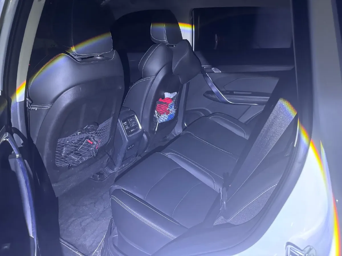 2022 Geely Azkarra 1.8T 184HP L4 7DCT,autocango,china used car exporter,china ev exporter,chinese used car exporter,chinese used ev exporter