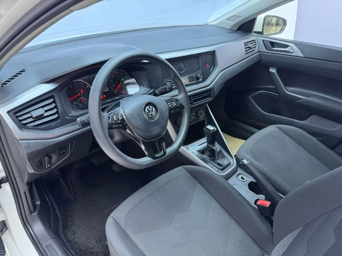 2019 Volkswagen Polo 1.5L 113HP L4 6AT,autocango,china used car exporter,china ev exporter,chinese used car exporter,chinese used ev exporter