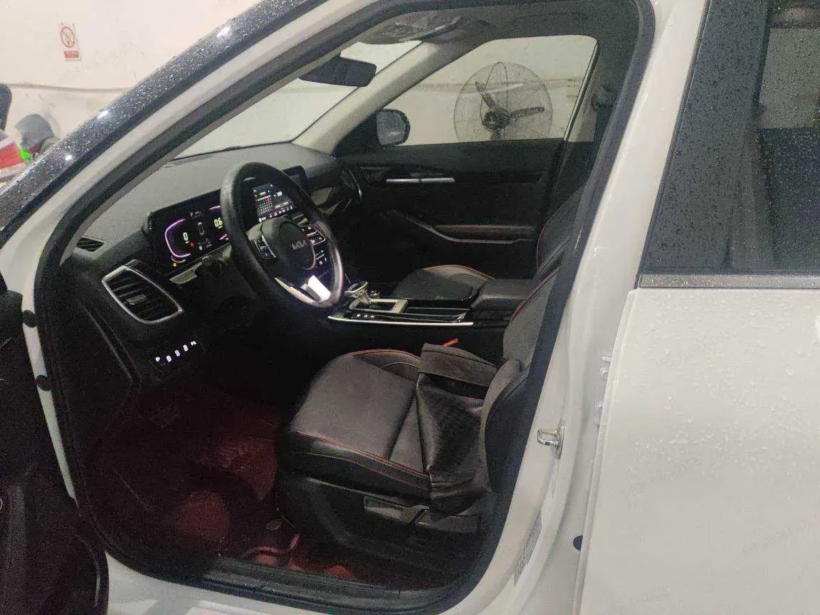 2023 Kia Seltos 1.5L 115HP L4 CVT,autocango,china used car exporter,china ev exporter,chinese used car exporter,chinese used ev exporter