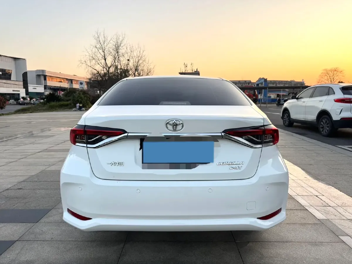 2021 Toyota Corolla 1.2T 116HP L4 CVT,autocango,china used car exporter,china ev exporter,chinese used car exporter,chinese used ev exporter