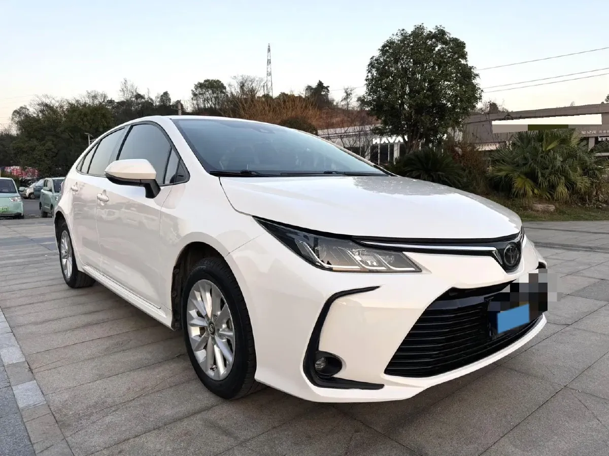 2021 Toyota Corolla 1.2T 116HP L4 CVT,autocango,china used car exporter,china ev exporter,chinese used car exporter,chinese used ev exporter