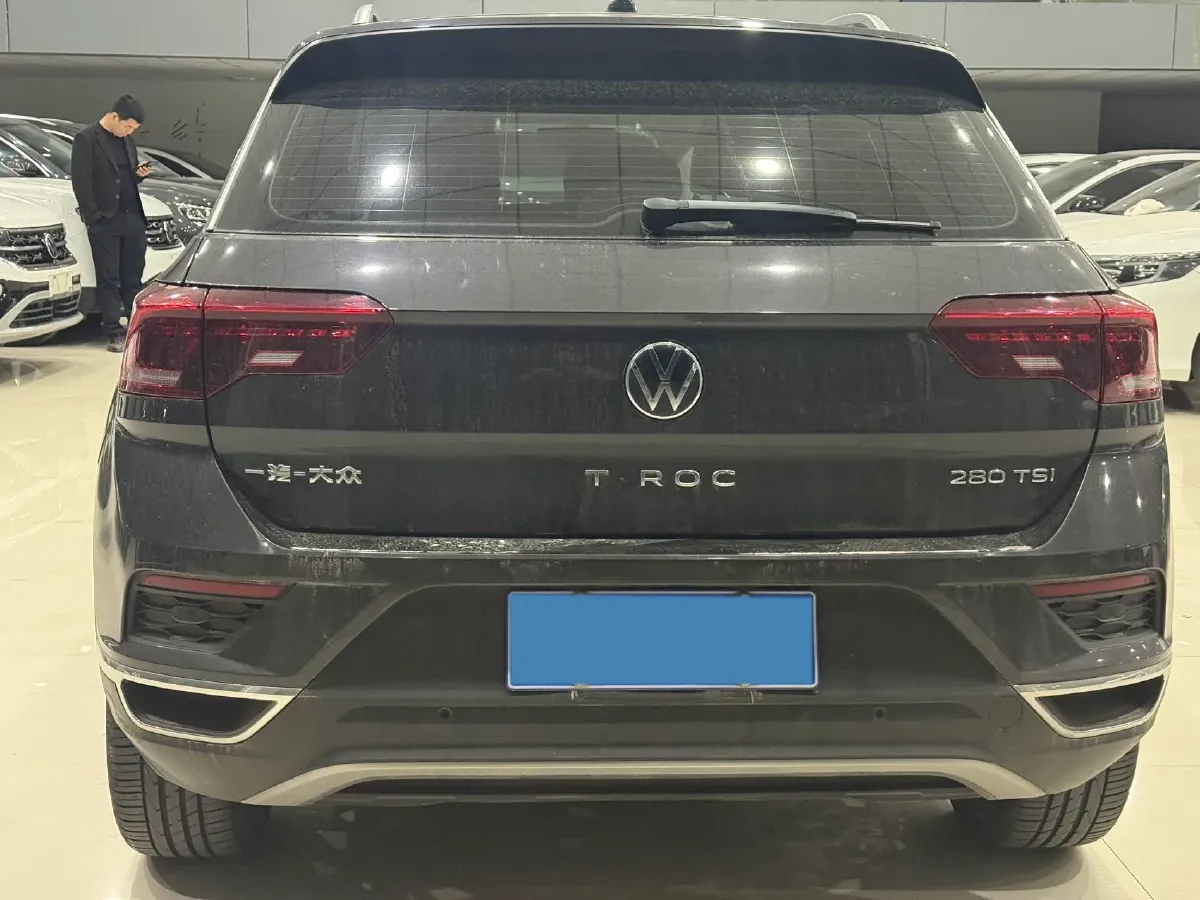 2022 Volkswagen T-Roc 1.4T 150HP L4 7DCT,autocango,china used car exporter,china ev exporter,chinese used car exporter,chinese used ev exporter