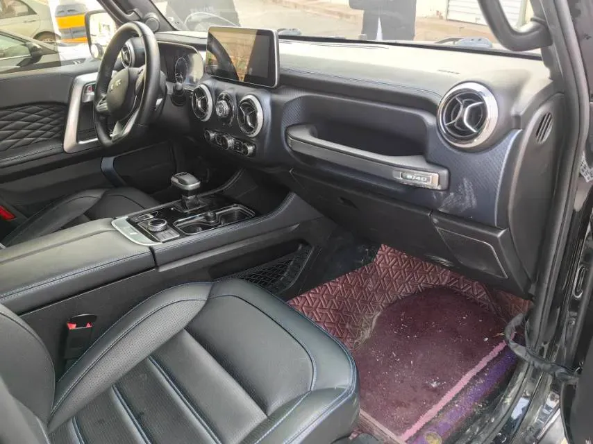 2020 Beijing BJ40 2.0T 224HP L4 8AT,autocango,china used car exporter,china ev exporter,chinese used car exporter,chinese used ev exporter