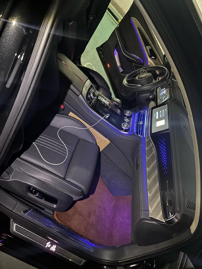 2020 HongQi H9 3.0T 283HP V6 7DCT,autocango,china used car exporter,china ev exporter,chinese used car exporter,chinese used ev exporter