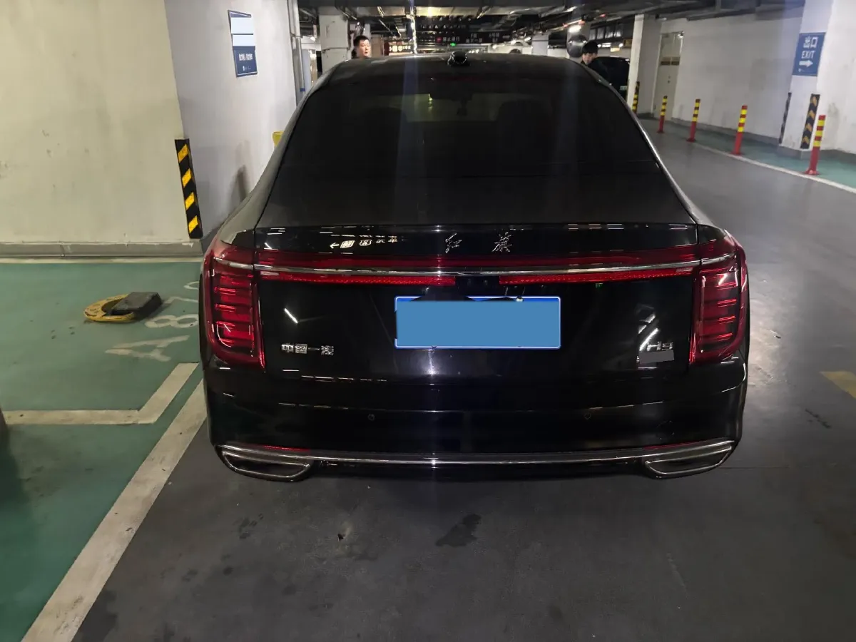 2020 HongQi H9 3.0T 283HP V6 7DCT,autocango,china used car exporter,china ev exporter,chinese used car exporter,chinese used ev exporter