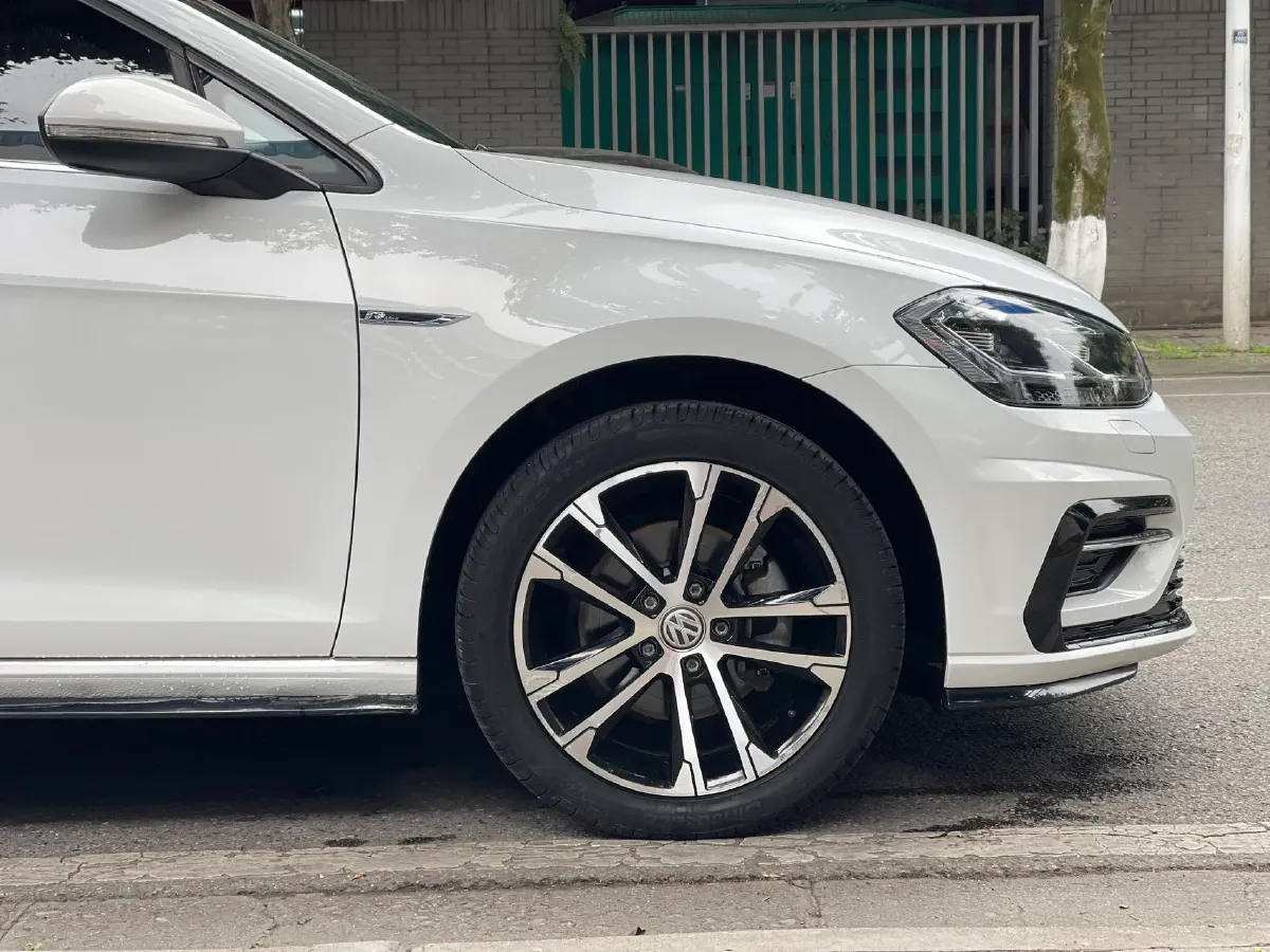 2019 BYD Song MAX 1.5T 160HP L4 6DCT PHEV 15.98KWH,autocango,china used car exporter,china ev exporter,chinese used car exporter,chinese used ev exporter