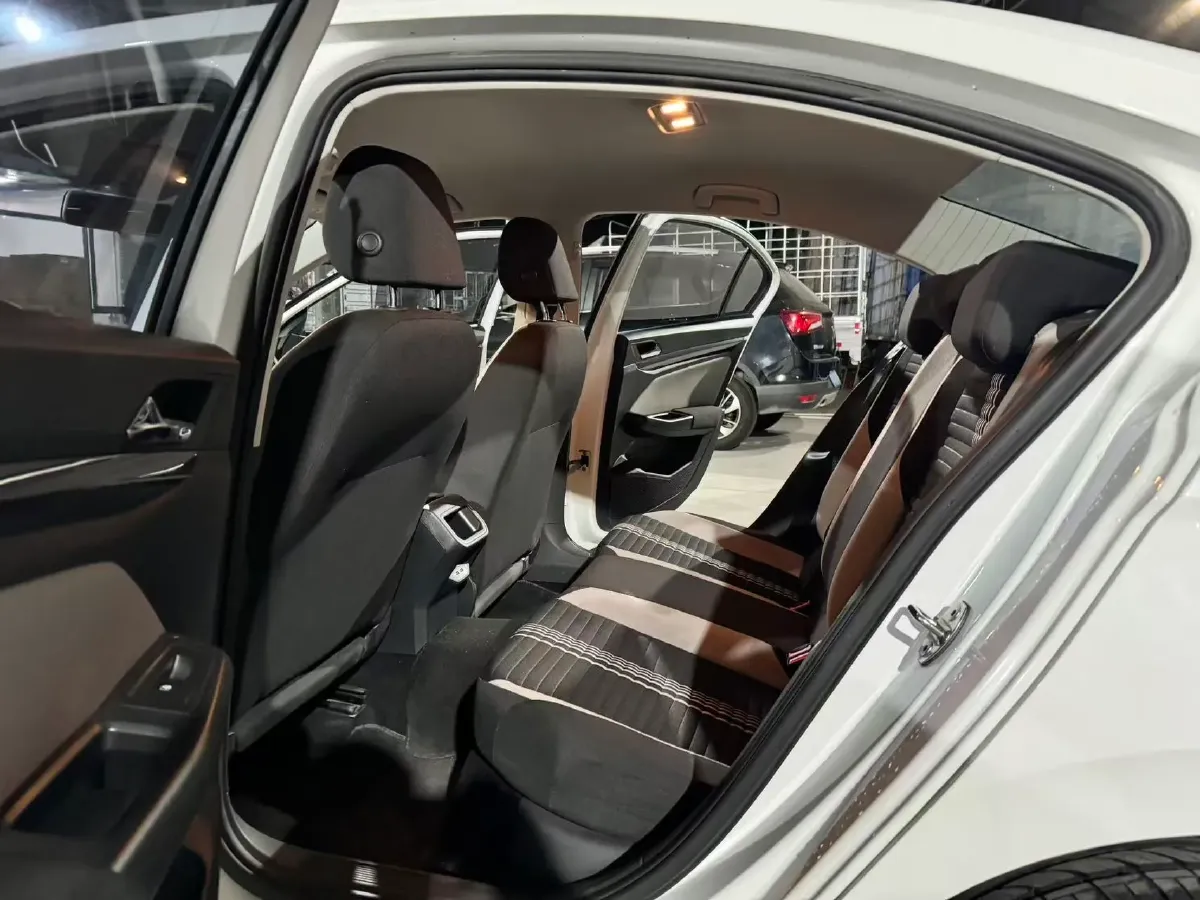 2023 Volkswagen Bora 1.2T 116HP L4 7DCT,autocango,china used car exporter,china ev exporter,chinese used car exporter,chinese used ev exporter