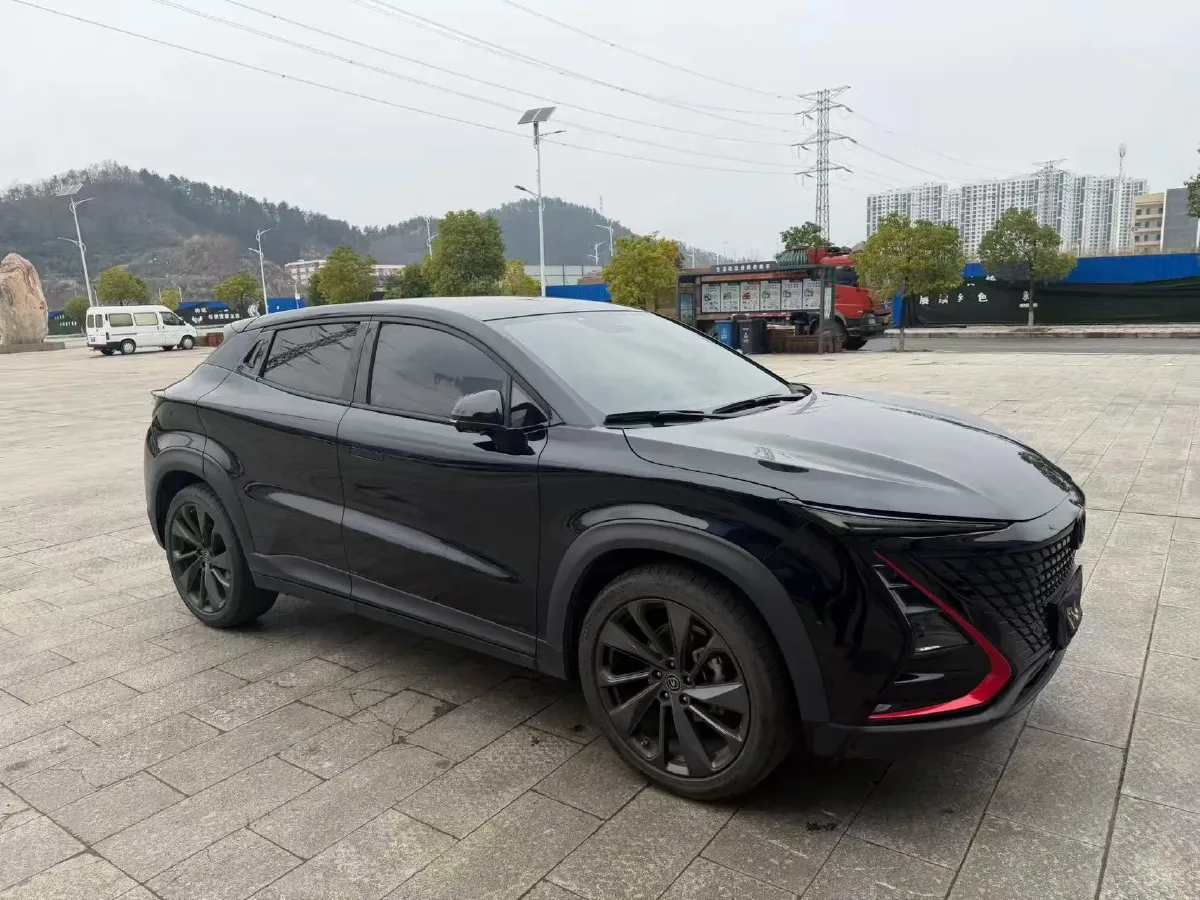 2020 ChangAn UNI-T 1.5T 180HP L4 7DCT,autocango,china used car exporter,china ev exporter,chinese used car exporter,chinese used ev exporter
