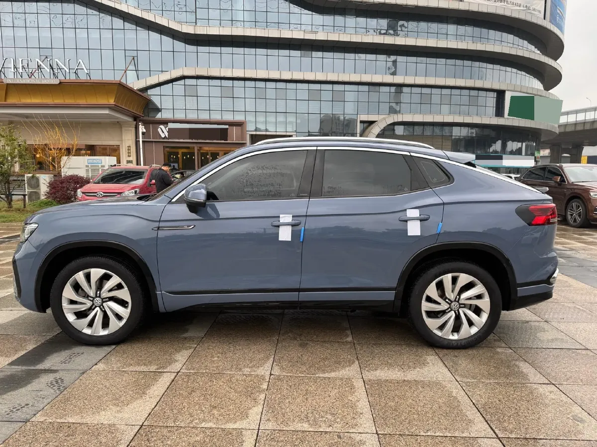 2020 Volkswagen Tayron X 2.0T 186HP L4 7DCT,autocango,china used car exporter,china ev exporter,chinese used car exporter,chinese used ev exporter