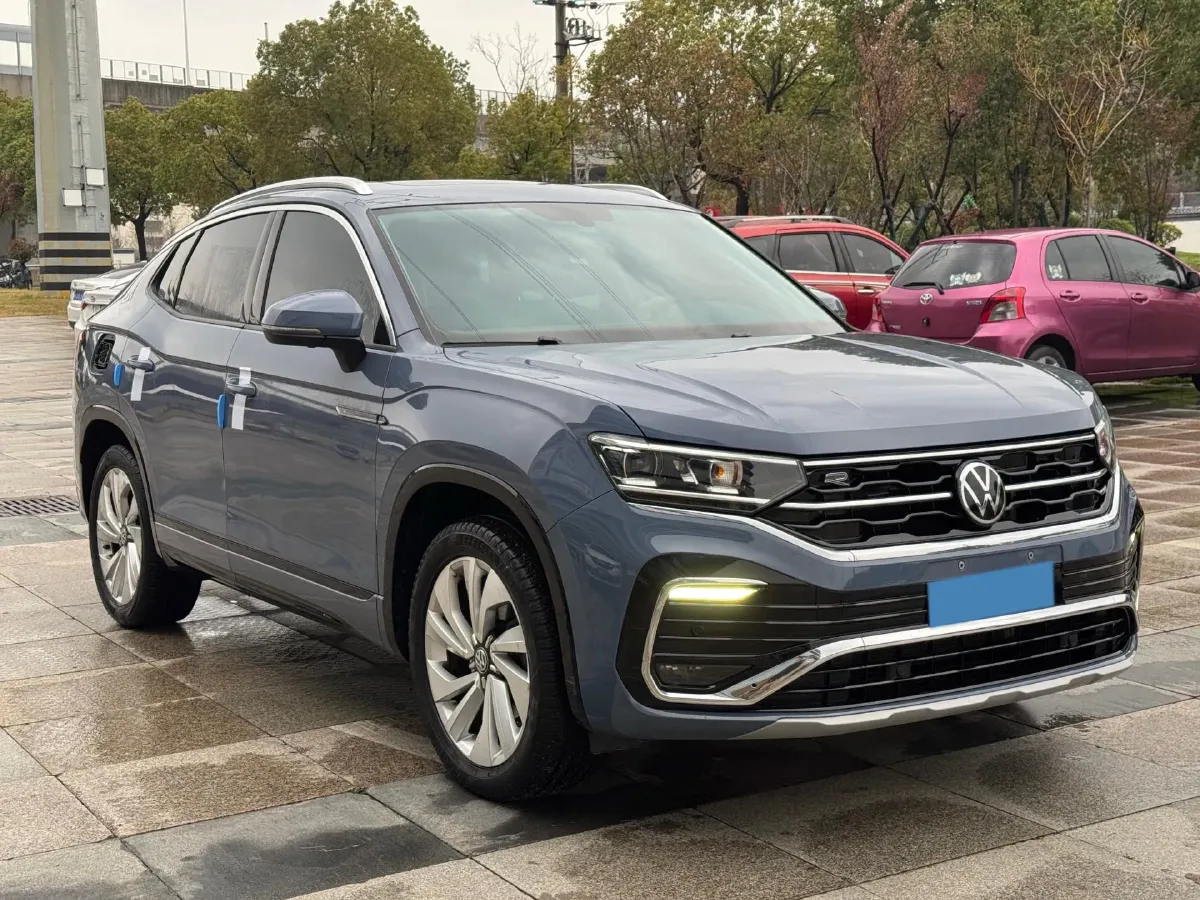 2020 Volkswagen Tayron X 2.0T 186HP L4 7DCT,autocango,china used car exporter,china ev exporter,chinese used car exporter,chinese used ev exporter