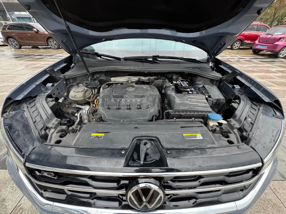 2020 Volkswagen Tayron X 2.0T 186HP L4 7DCT,autocango,china used car exporter,china ev exporter,chinese used car exporter,chinese used ev exporter