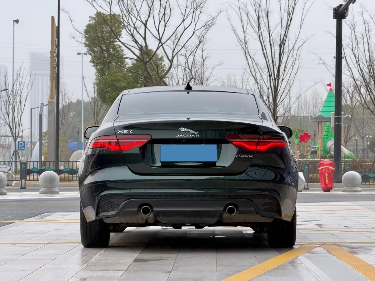 2023 Jaguar XEL 2.0T 250HP L4 8AT,autocango,china used car exporter,china ev exporter,chinese used car exporter,chinese used ev exporter