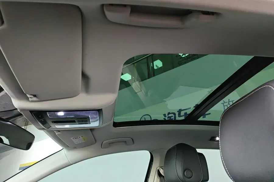 2024 Volkswagen Passat 2.0T 186HP L4 7DCT,autocango,china used car exporter,china ev exporter,chinese used car exporter,chinese used ev exporter