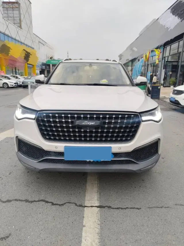 2017 Zotye T700 2.0T 190HP L4 8AT,autocango,china used car exporter,china ev exporter,chinese used car exporter,chinese used ev exporter