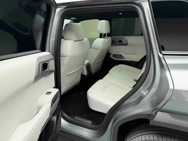 2025 FangChengBao Tai 3 BEV,autocango,china used car exporter,china ev exporter,chinese used car exporter,chinese used ev exporter