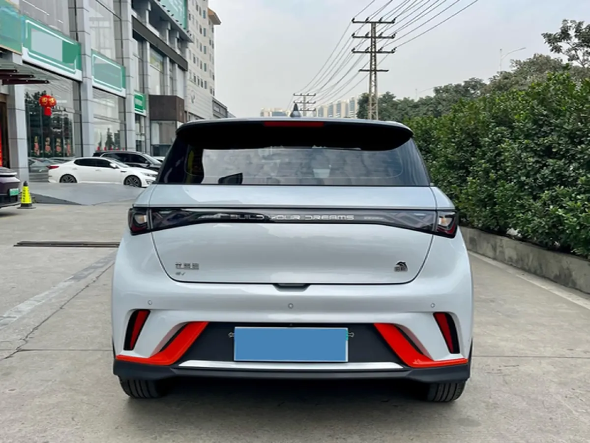 2021 Ford Escort 1.5L 122HP L3 6AT,autocango,china used car exporter,china ev exporter,chinese used car exporter,chinese used ev exporter