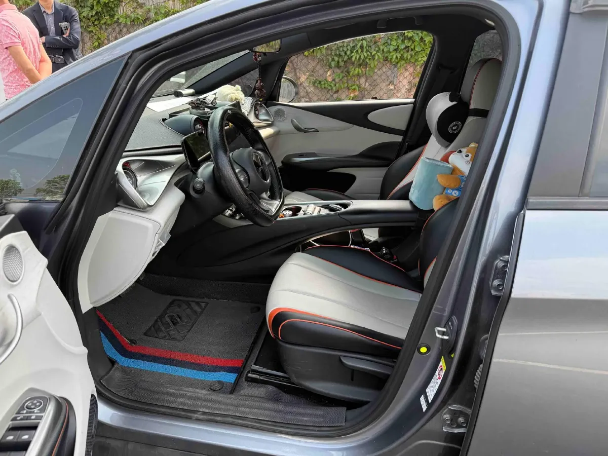 2021 Ford Escort 1.5L 122HP L3 6AT,autocango,china used car exporter,china ev exporter,chinese used car exporter,chinese used ev exporter