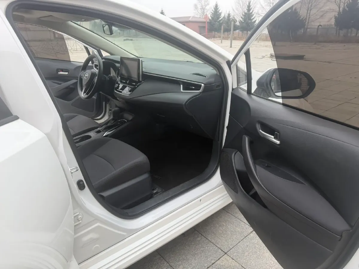 2021 Toyota Corolla 1.5L 121HP L3 CVT,autocango,china used car exporter,china ev exporter,chinese used car exporter,chinese used ev exporter