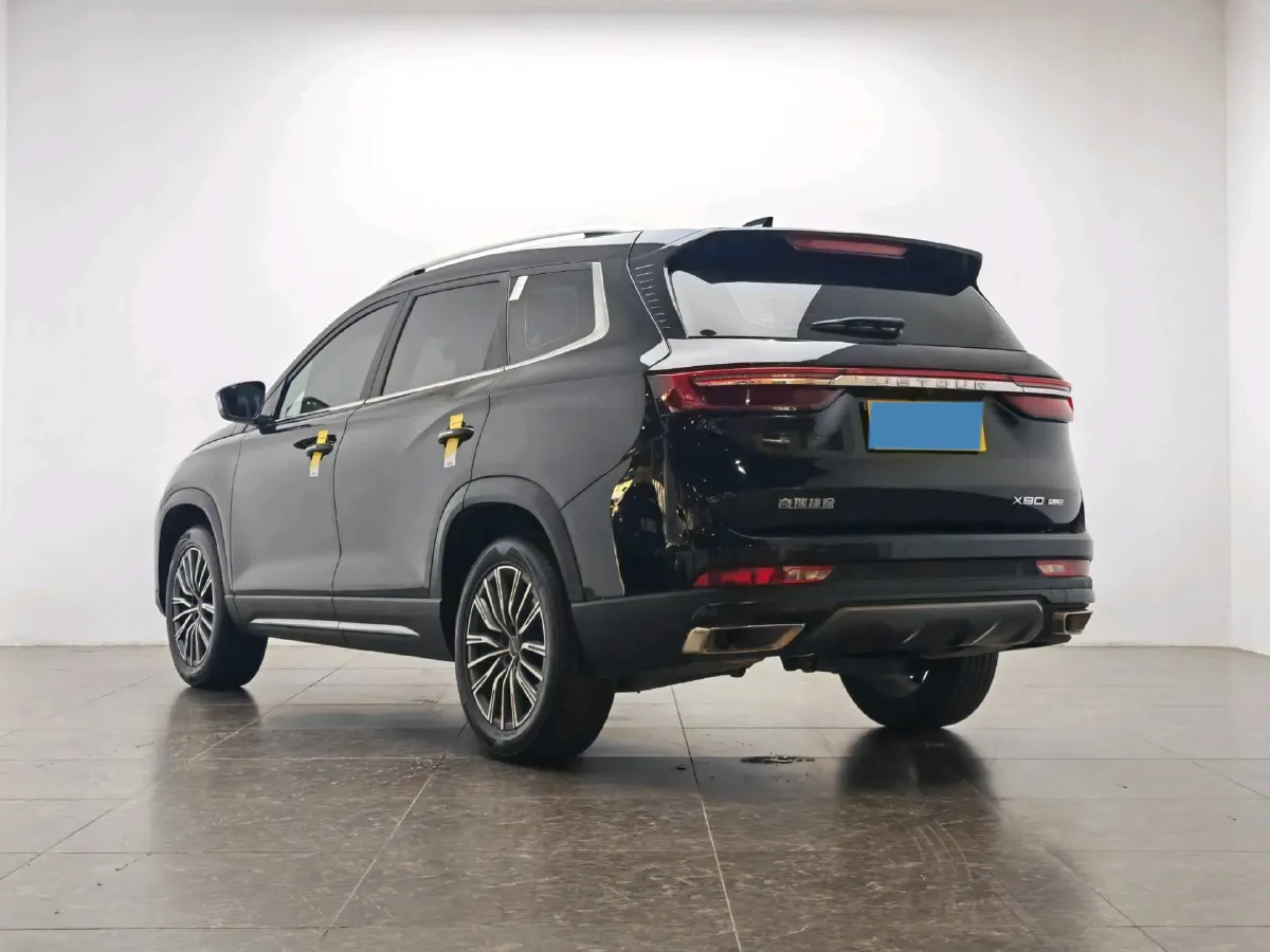 2023 Jetour X90 Plus 1.6T 197HP L4 7DCT,autocango,china used car exporter,china ev exporter,chinese used car exporter,chinese used ev exporter