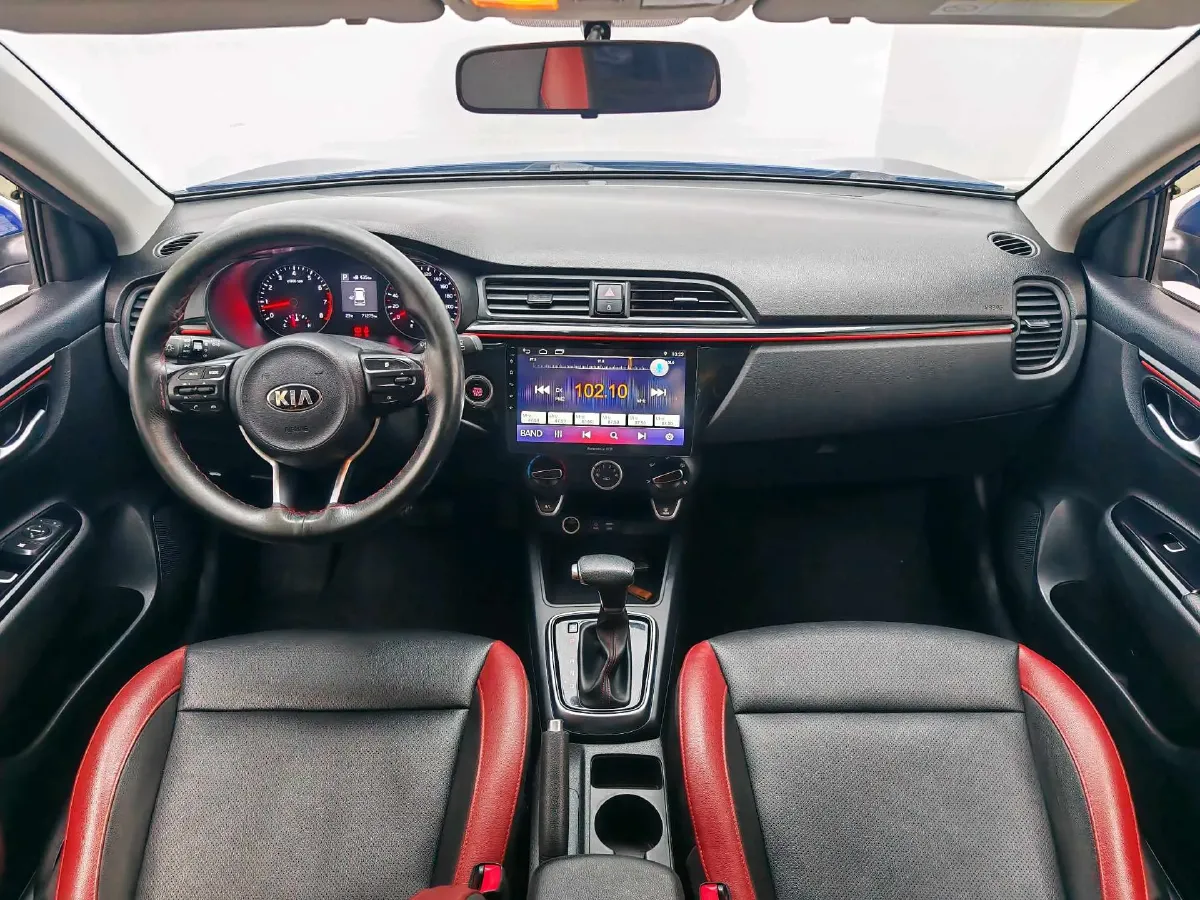 2019 ChangAn CS35 Plus 1.6L 128HP L4 6AT,autocango,china used car exporter,china ev exporter,chinese used car exporter,chinese used ev exporter