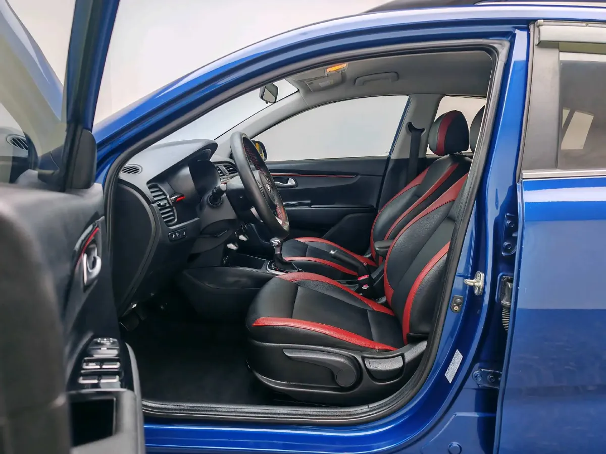 2019 ChangAn CS35 Plus 1.6L 128HP L4 6AT,autocango,china used car exporter,china ev exporter,chinese used car exporter,chinese used ev exporter