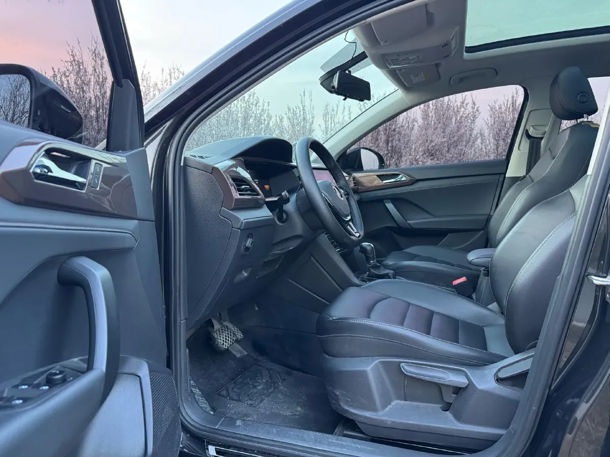 2022 Volkswagen Tharu 1.4T 150HP L4 7DCT,autocango,china used car exporter,china ev exporter,chinese used car exporter,chinese used ev exporter