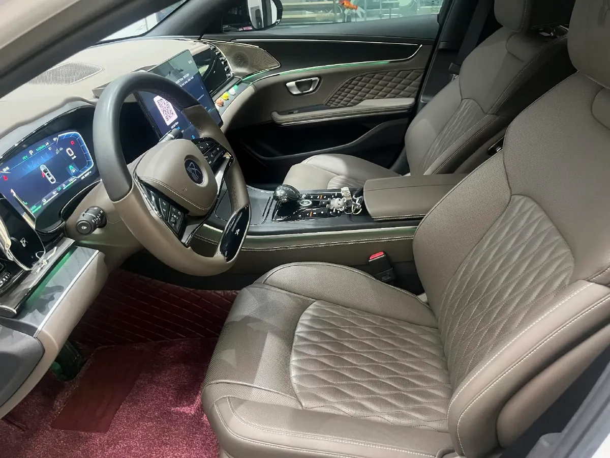 2023 BYD Han 1.5T 139HP L4 E-CVT PHEV 18.316KWH,autocango,china used car exporter,china ev exporter,chinese used car exporter,chinese used ev exporter