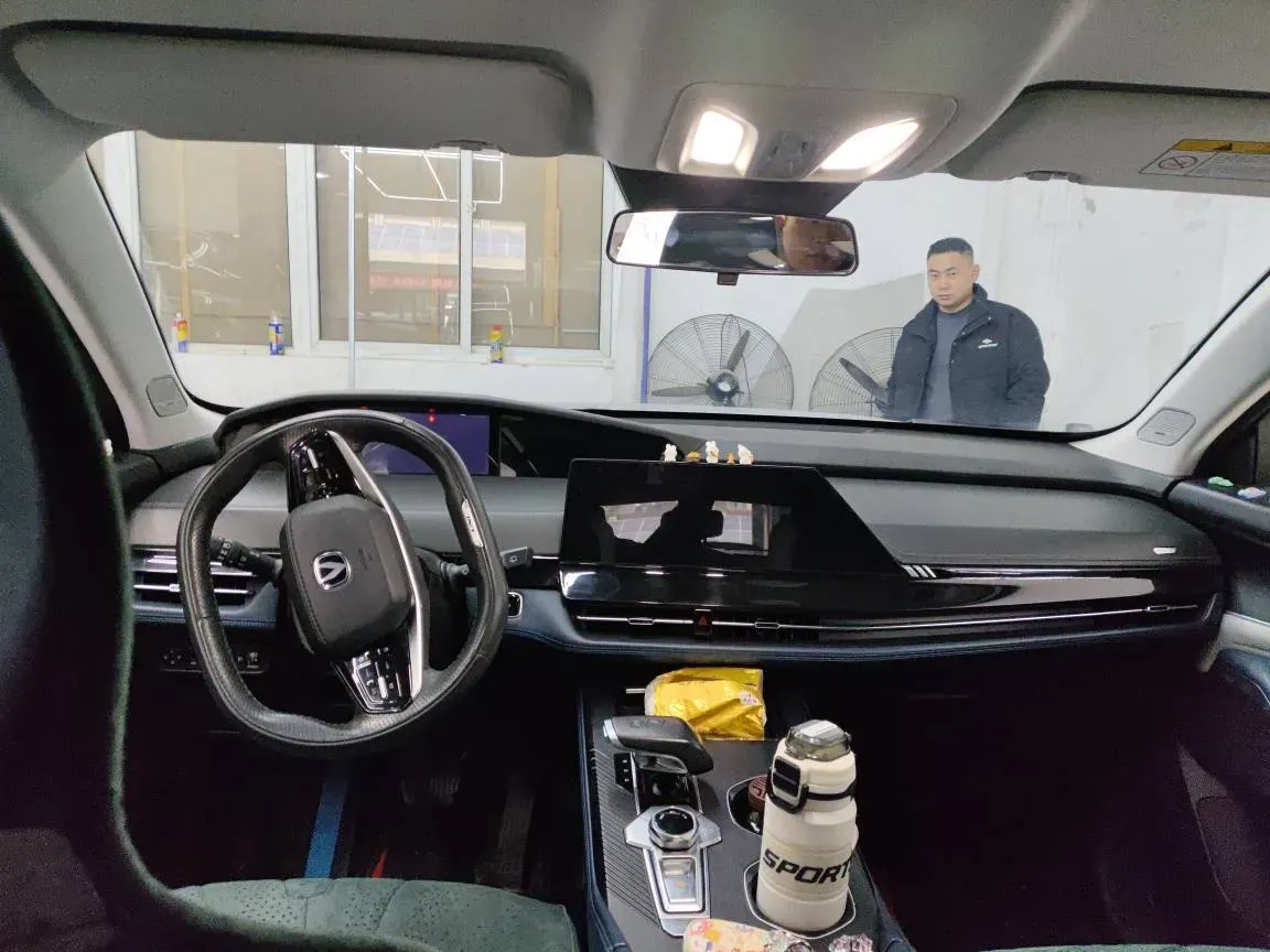 2023 ChangAn UNI-K iDD 1.5T 170HP L4 6TCT PHEV 28.39KWH,autocango,china used car exporter,china ev exporter,chinese used car exporter,chinese used ev exporter