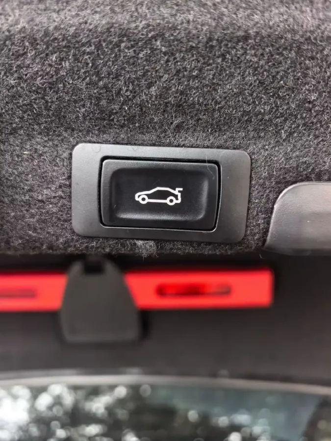 2020 Audi A4L 2.0T 190HP L4 7DCT,autocango,china used car exporter,china ev exporter,chinese used car exporter,chinese used ev exporter