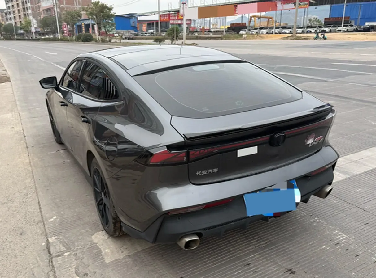 2023 ChangAn UNI-V 1.5T 188HP L4 7DCT,autocango,china used car exporter,china ev exporter,chinese used car exporter,chinese used ev exporter