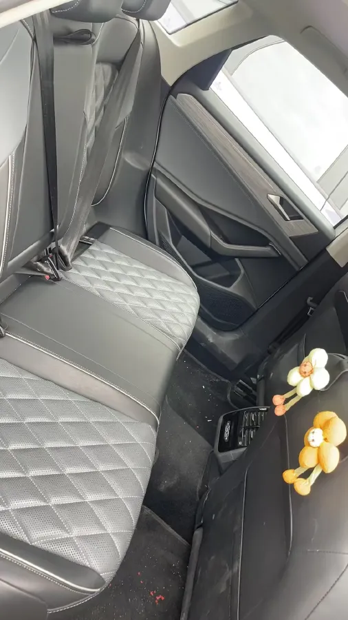 2023 Volkswagen Sagitar 1.5T 160HP L4 7DCT,autocango,china used car exporter,china ev exporter,chinese used car exporter,chinese used ev exporter